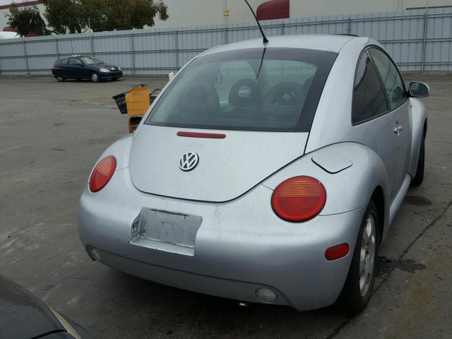 3VWCK21C32M418027 - 2002 VOLKSWAGEN NEW BEETLE 灰色 照片 4