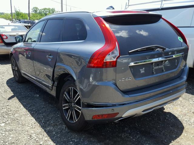 YV440MRRXH2012230 - 2017 VOLVO XC60 T5 GRAY photo 3