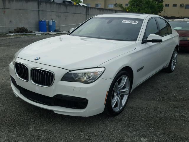 WBAYA8C5XED228364 - 2014 BMW 750 I WHITE photo 2