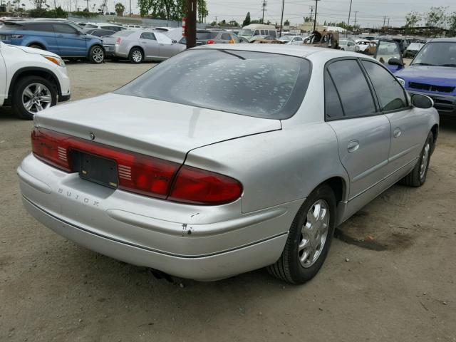 2G4WB55K321203169 - 2002 BUICK REGAL LS 银色 照片 4