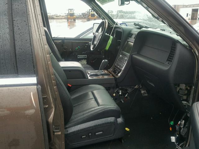 5LMJJ2HT9FEJ12506 - 2015 LINCOLN NAVIGATOR BROWN photo 5