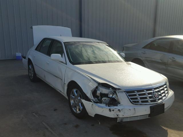 1G6KD57Y67U207908 - 2007 CADILLAC DTS WHITE photo 1