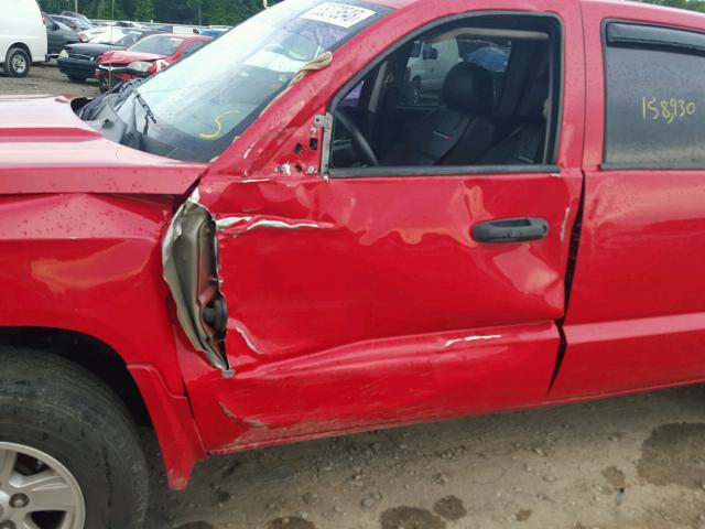 1D7HE38K78S536946 - 2008 DODGE DAKOTA SXT RED photo 9