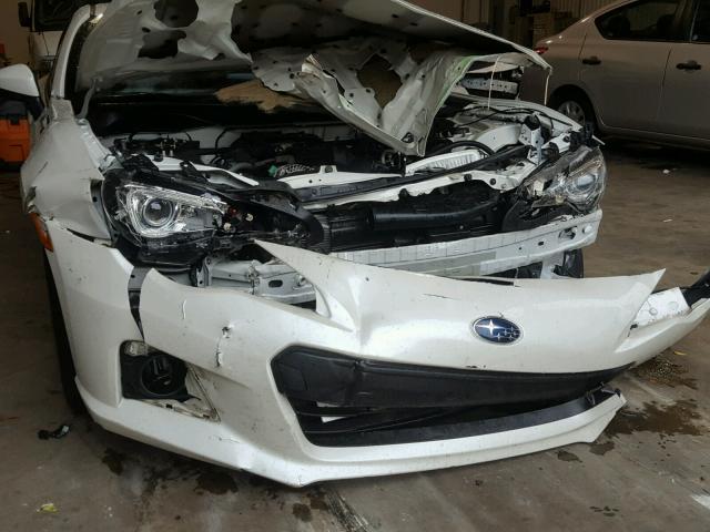 JF1ZCAC19D2602386 - 2013 SUBARU BRZ 2.0 LI WHITE photo 9