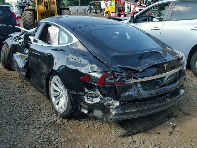 5YJSA1E46HF188186 - 2017 TESLA MODEL S BLACK photo 3