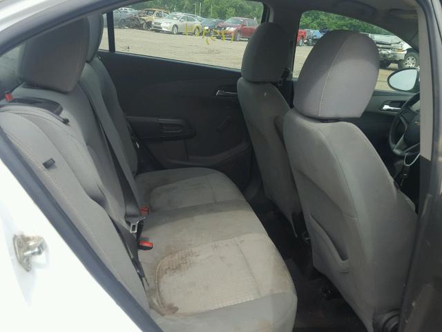 1G1JA5SH5C4133327 - 2012 CHEVROLET SONIC LS 白色 照片 6