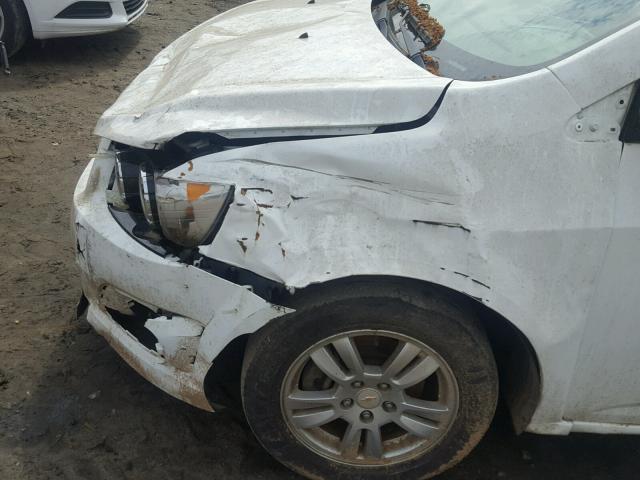 1G1JA5SH5C4133327 - 2012 CHEVROLET SONIC LS 白色 照片 9