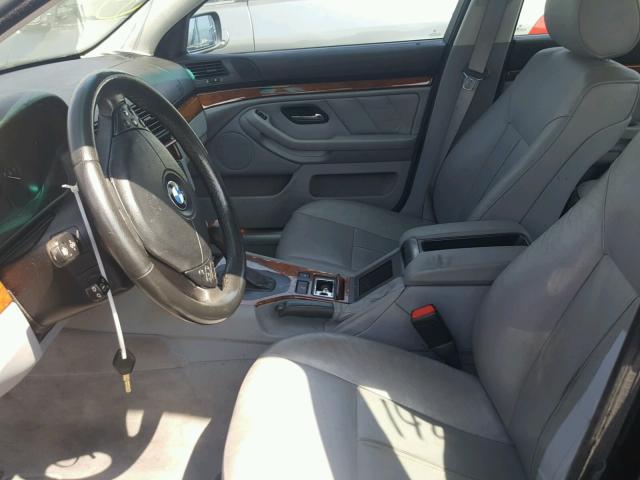 WBADM6346YGU26489 - 2000 BMW 528 I AUTO BLACK photo 5