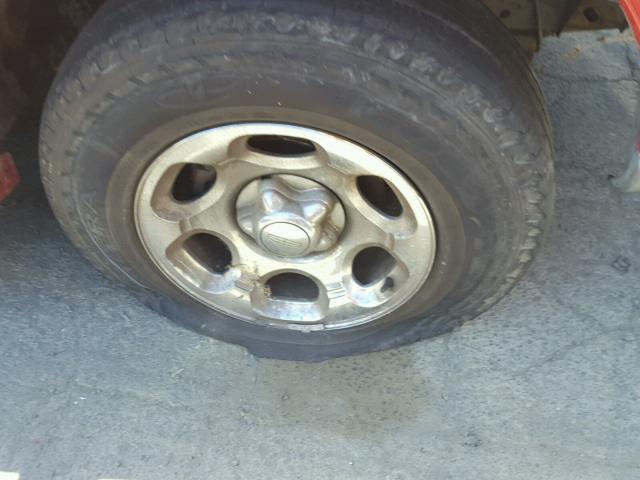 5LMPU28A1XLJ39289 - 1999 LINCOLN NAVIGATOR წითელი ფოტო 9