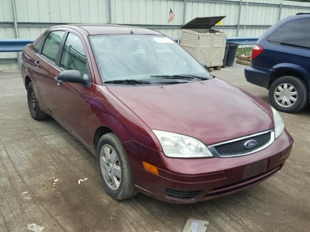 1FAHP34N47W172048 - 2007 FORD FOCUS ZX4 MAROON photo 1