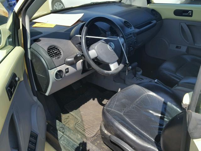 3VWCK21Y13M315606 - 2003 VOLKSWAGEN NEW BEETLE 黄色 照片 9