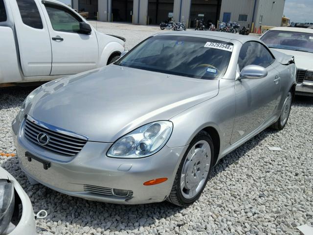 JTHFN48Y830045008 - 2003 LEXUS SC 430 CREAM photo 2