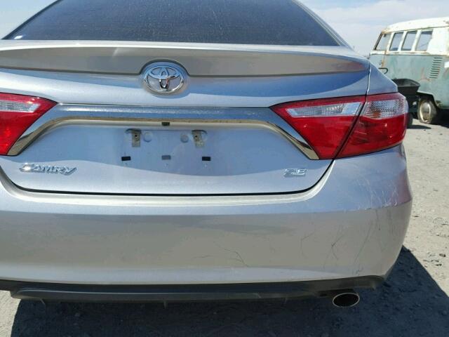 4T1BF1FK4GU534266 - 2016 TOYOTA CAMRY LE SILVER photo 9