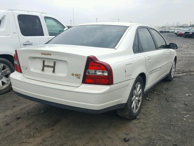 YV1TS91D121268320 - 2002 VOLVO S80 T6 TUR WHITE photo 4