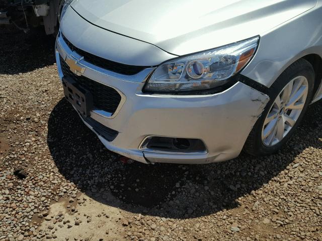 1G11E5SA3GU143304 - 2016 CHEVROLET MALIBU LIM SILVER photo 9