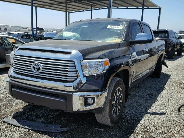 5TFHW5F14GX578263 - 2016 TOYOTA TUNDRA BLACK photo 2