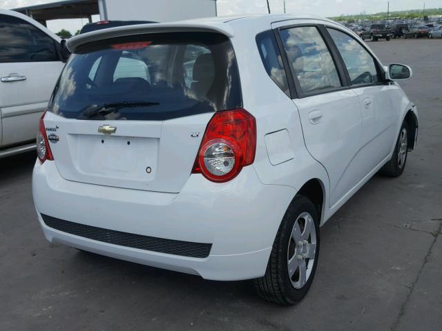 KL1TD6DE7BB209289 - 2011 CHEVROLET AVEO LS WHITE photo 4