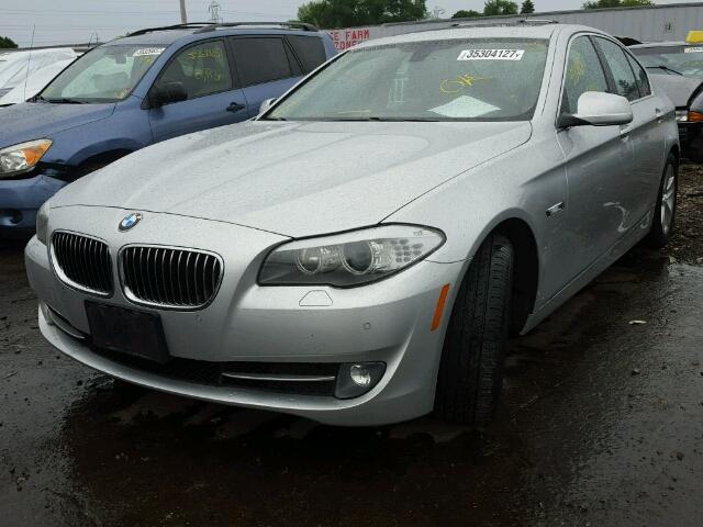 WBAXH5C58DDW15614 - 2013 BMW 528XI SILVER photo 2