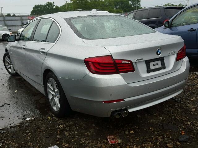 WBAXH5C58DDW15614 - 2013 BMW 528XI SILVER photo 3