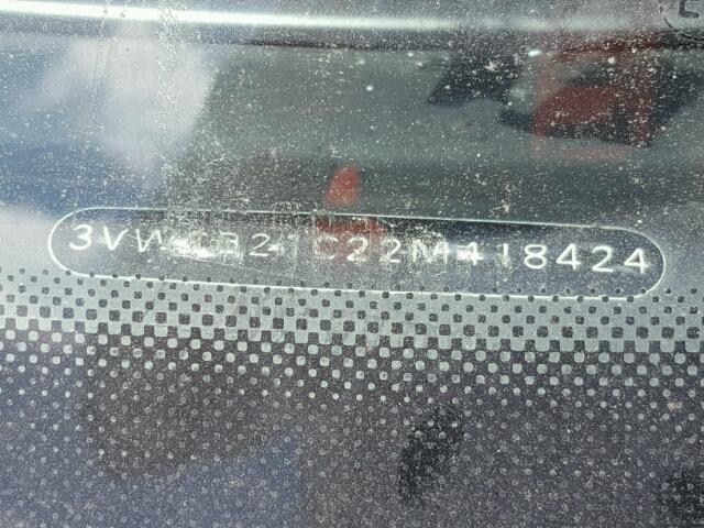 3VWCB21C22M418424 - 2002 VOLKSWAGEN NEW BEETLE 银色 照片 10