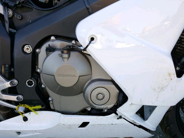 JH2PC37003M000825 - 2003 HONDA CBR600 RR WHITE photo 7