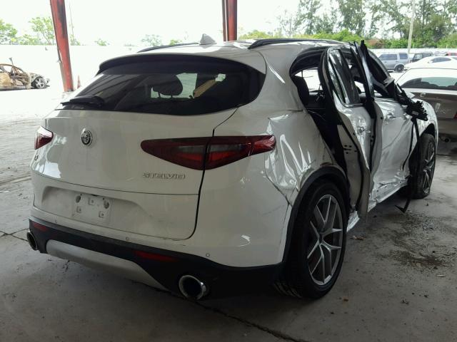 ZASFAKNN2J7B66687 - 2018 ALFA ROMEO STELVIO TI WHITE photo 4