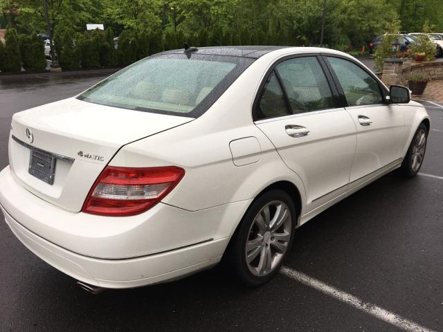 WDDGF81X08F089929 - 2008 MERCEDES-BENZ C 300 4MAT WHITE photo 4