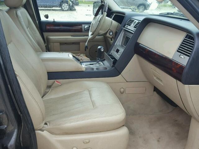 5LMFU27556LJ09551 - 2006 LINCOLN NAVIGATOR BROWN photo 5