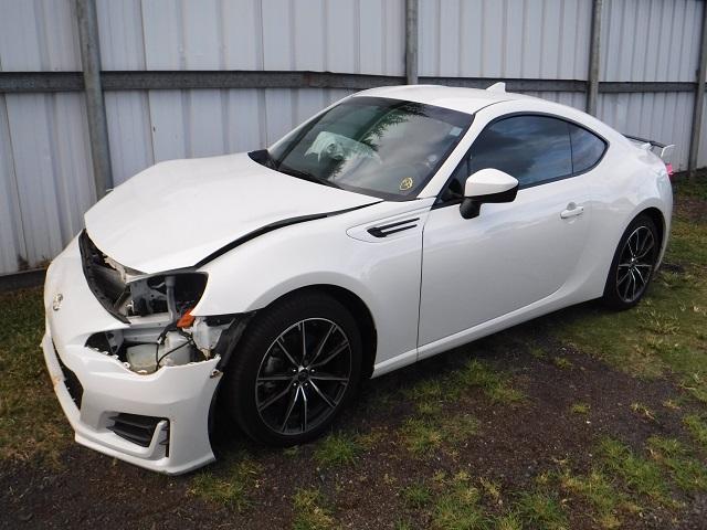 JF1ZCAC18H9600609 - 2017 SUBARU BRZ 2.0 LI WHITE photo 2