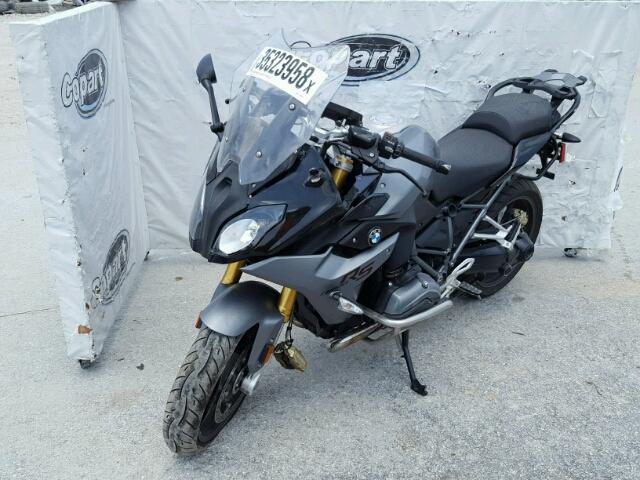 WB10A1508GZ379053 - 2016 BMW R1200 RS BLACK photo 2