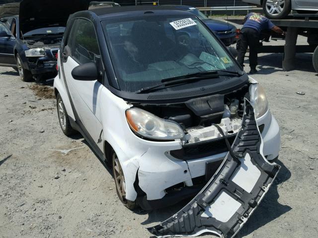 WMEEK3BA1AK346847 - 2010 SMART FORTWO PAS 白色 照片 1