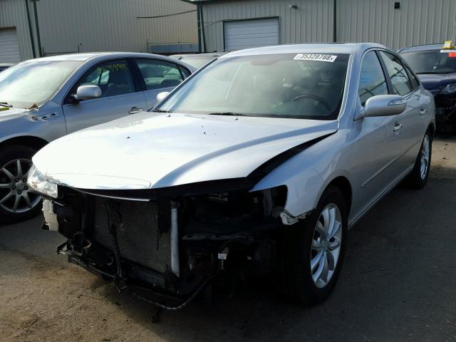 KMHFC46F88A290509 - 2008 HYUNDAI AZERA SE SILVER photo 2