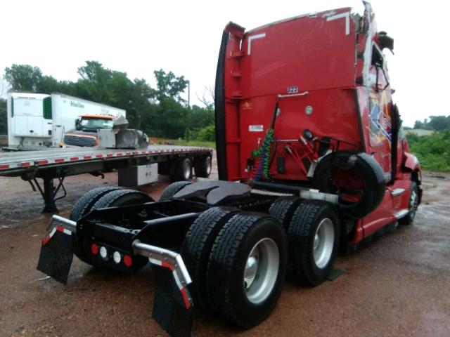 1XKYDP9X7GJ110259 - 2016 KENWORTH CONSTRUCTI RED photo 4