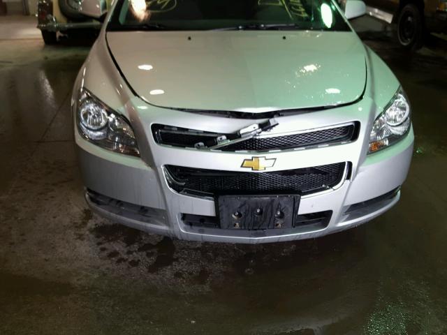 1G1ZC5E02CF186610 - 2012 CHEVROLET MALIBU 1LT 银色 照片 9