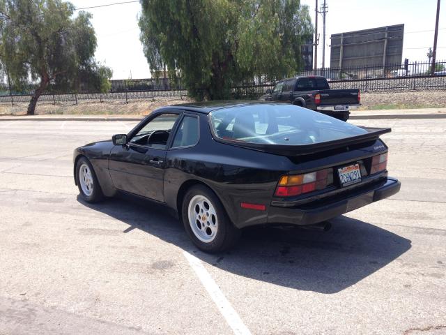 WP0AA0944FN458076 - 1985 PORSCHE 944 BLACK photo 6