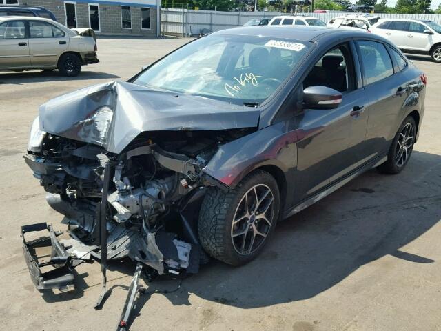 1FADP3F22FL371875 - 2015 FORD FOCUS SE CHARCOAL photo 2