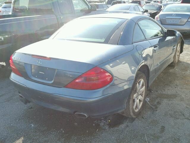 WDBSK75F33F035902 - 2003 MERCEDES-BENZ SL 500R BLUE photo 4