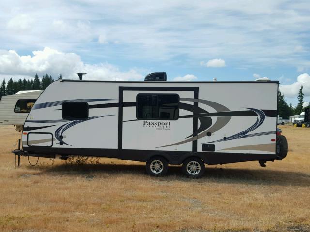 4YDT2402XFX412990 - 2015 KEYSTONE PASSPORT 白色 照片 9