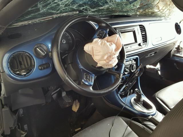 3VW517AT0HM807077 - 2017 VOLKSWAGEN BEETLE S/S 蓝色 照片 9