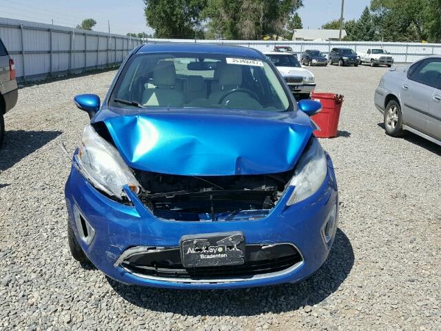 3FADP4FJ4BM174759 - 2011 FORD FIESTA SES BLUE photo 9