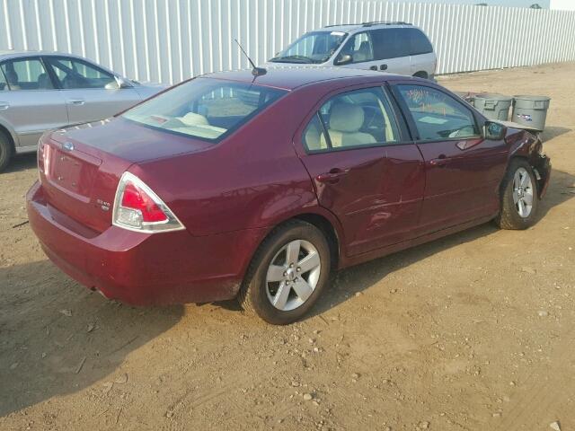 3FAHP011X7R171960 - 2007 FORD FUSION SE MAROON photo 4