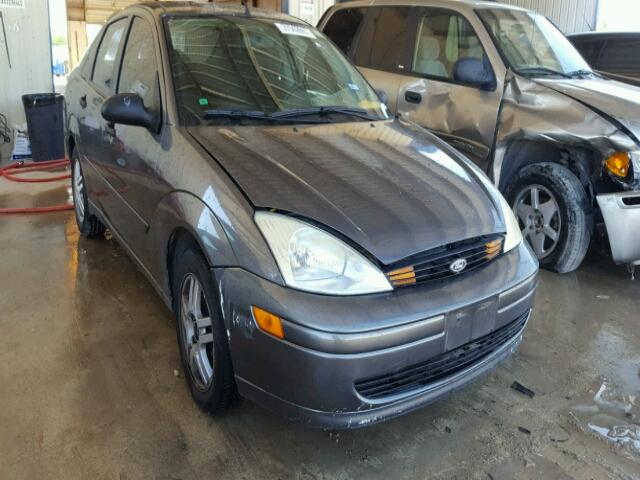 1FAFP34362W292867 - 2002 FORD FOCUS SE C GRAY photo 1