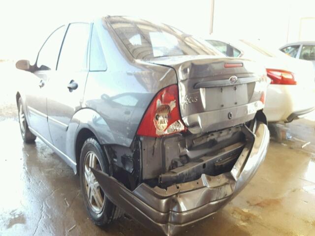 1FAFP34362W292867 - 2002 FORD FOCUS SE C GRAY photo 3