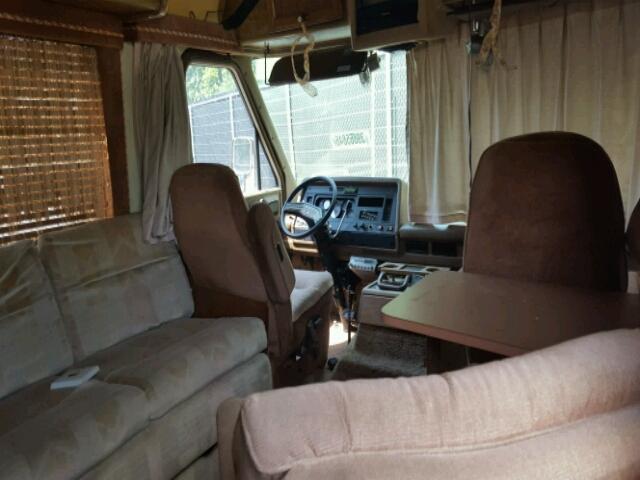 17N530126KW021214 - 1989 SOUT MOTORHOME BEIGE photo 5