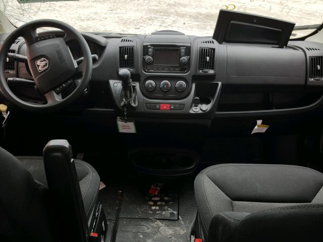 3C6TRVNG9GE109989 - 2016 RAM PROMASTER 白色 照片 9