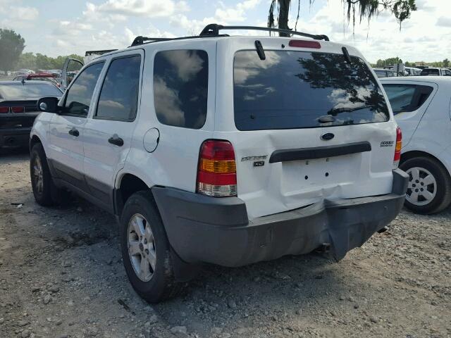 1FMCU93194KB37650 - 2004 FORD ESCAPE XLT WHITE photo 3