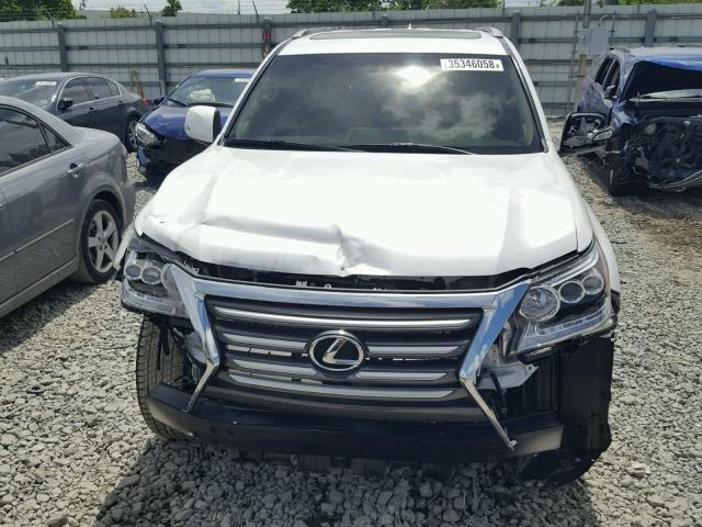 JTJBM7FX5J5185335 - 2018 LEXUS GX BASE WHITE photo 9