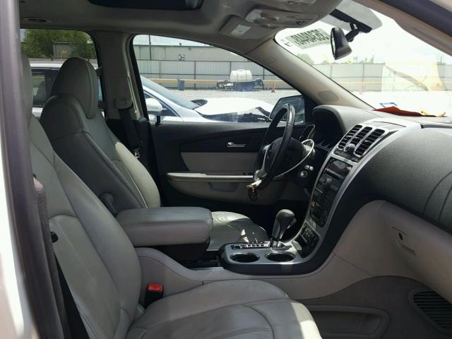 1GKER23708J254527 - 2008 GMC ACADIA SLT თეთრი ფოტო 5