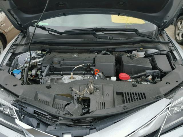 19UDE2F36JA005264 - 2018 ACURA ILX BASE SILVER photo 7