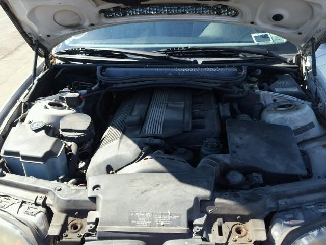 WBAEP33484PF04052 - 2004 BMW 325 XIT SILVER photo 7